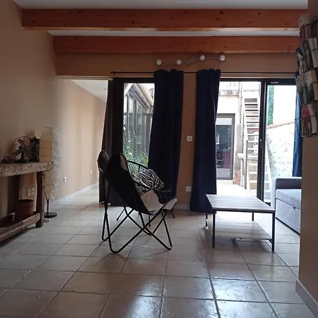 Holiday home Maison De Charme Avec Patio Et Terrasse De Toit *