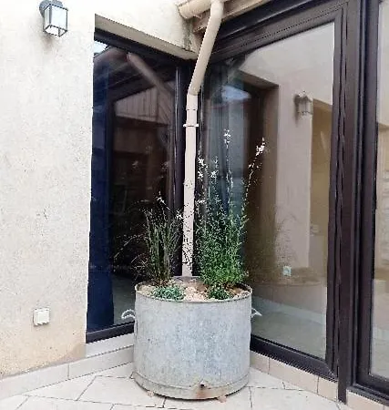 Maison De Charme Avec Patio Et Terrasse De Toit Estagel