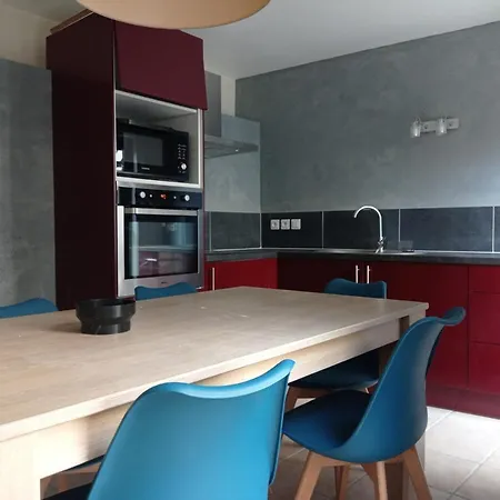 Maison De Charme Avec Patio Et Terrasse De Toit Holiday home